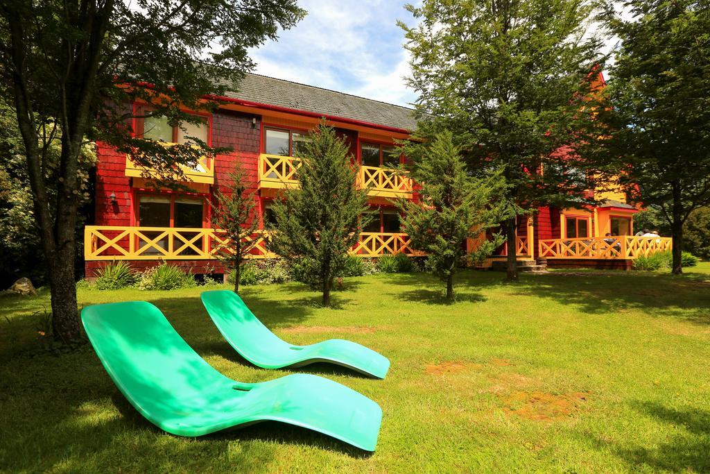 Hotel Y Cabanas Patagonia Green プエルト・アイセン エクステリア 写真